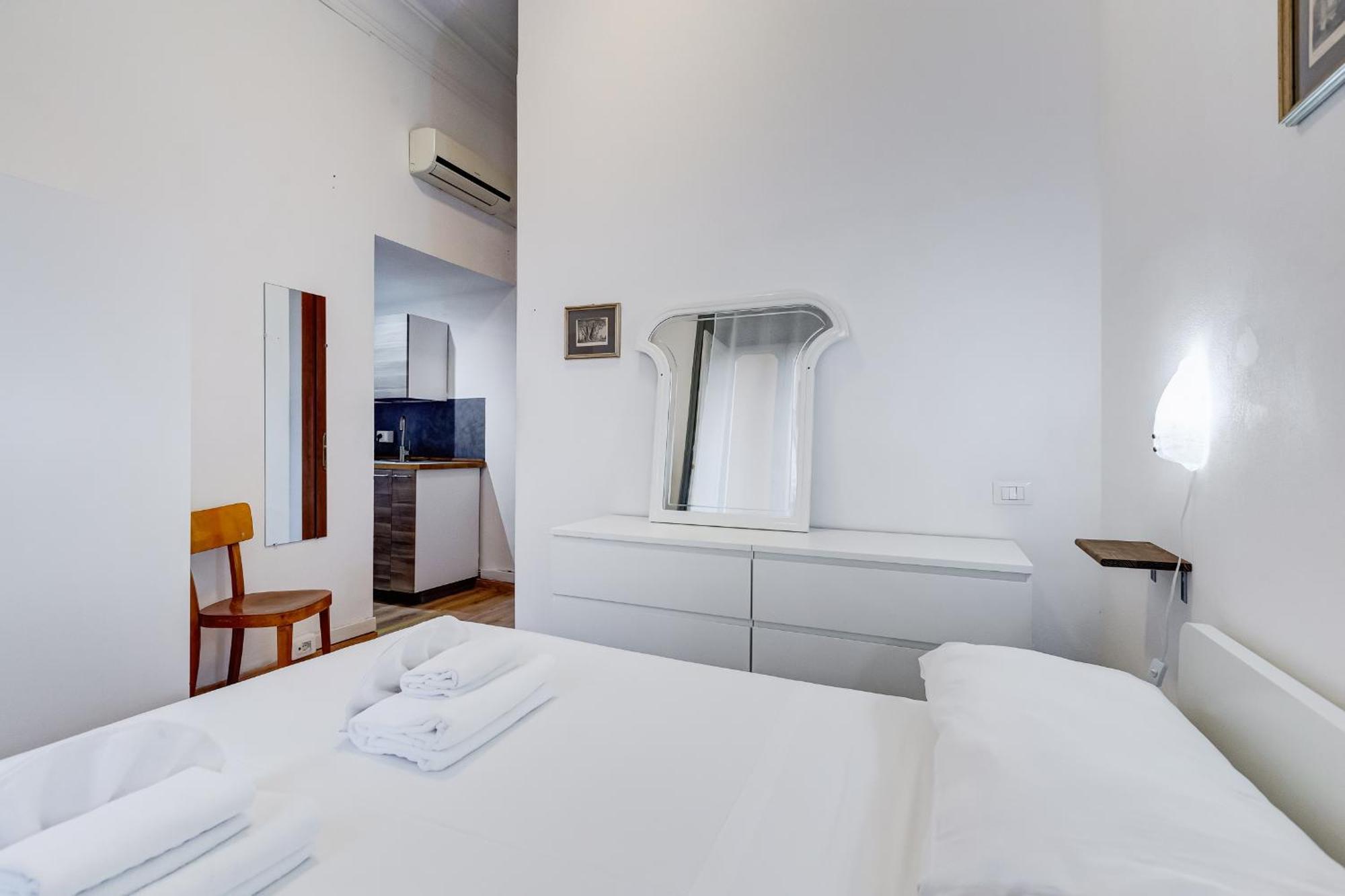 Relais Rome - Opera House Apartment Екстериор снимка