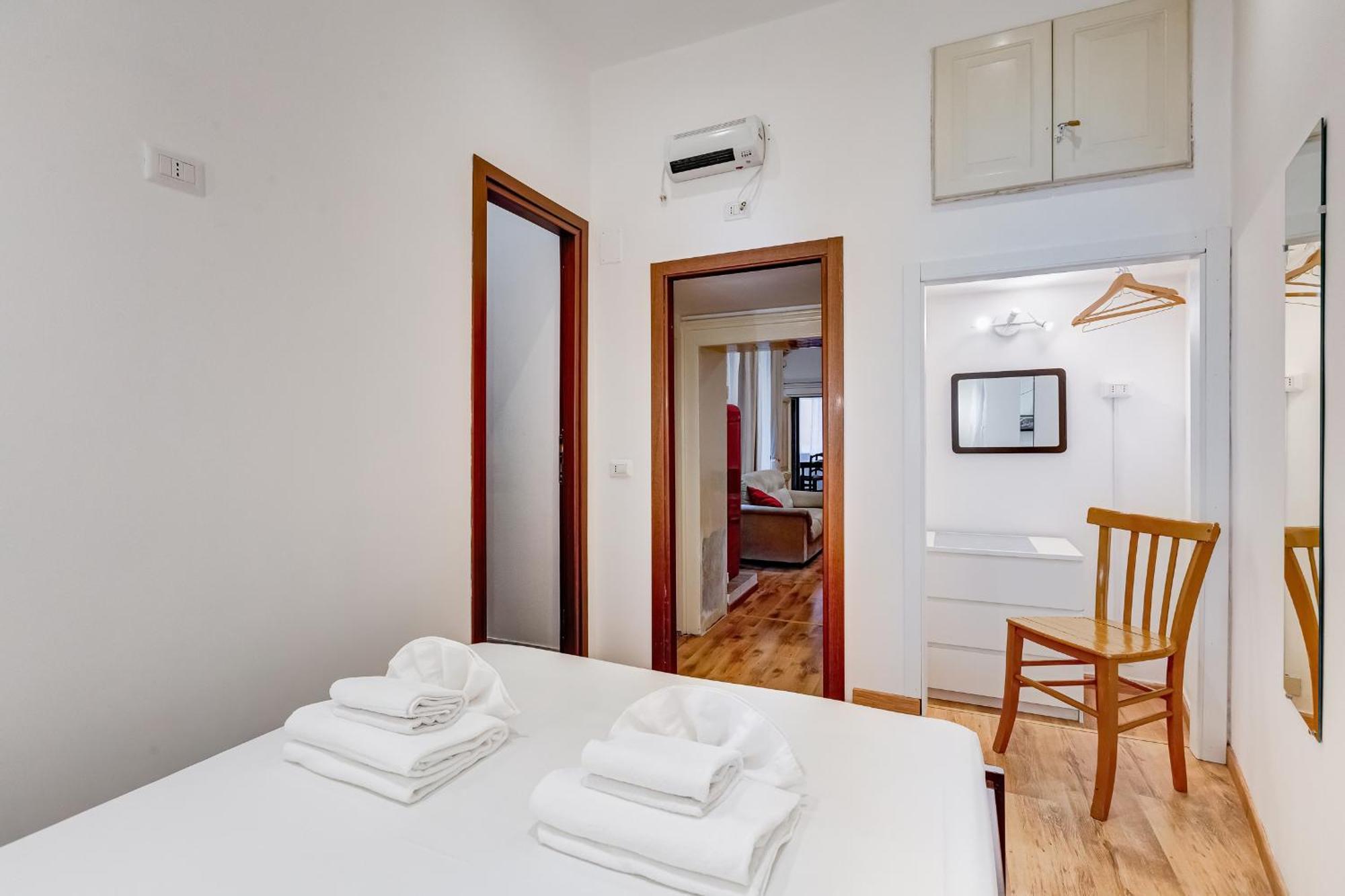 Relais Rome - Opera House Apartment Екстериор снимка