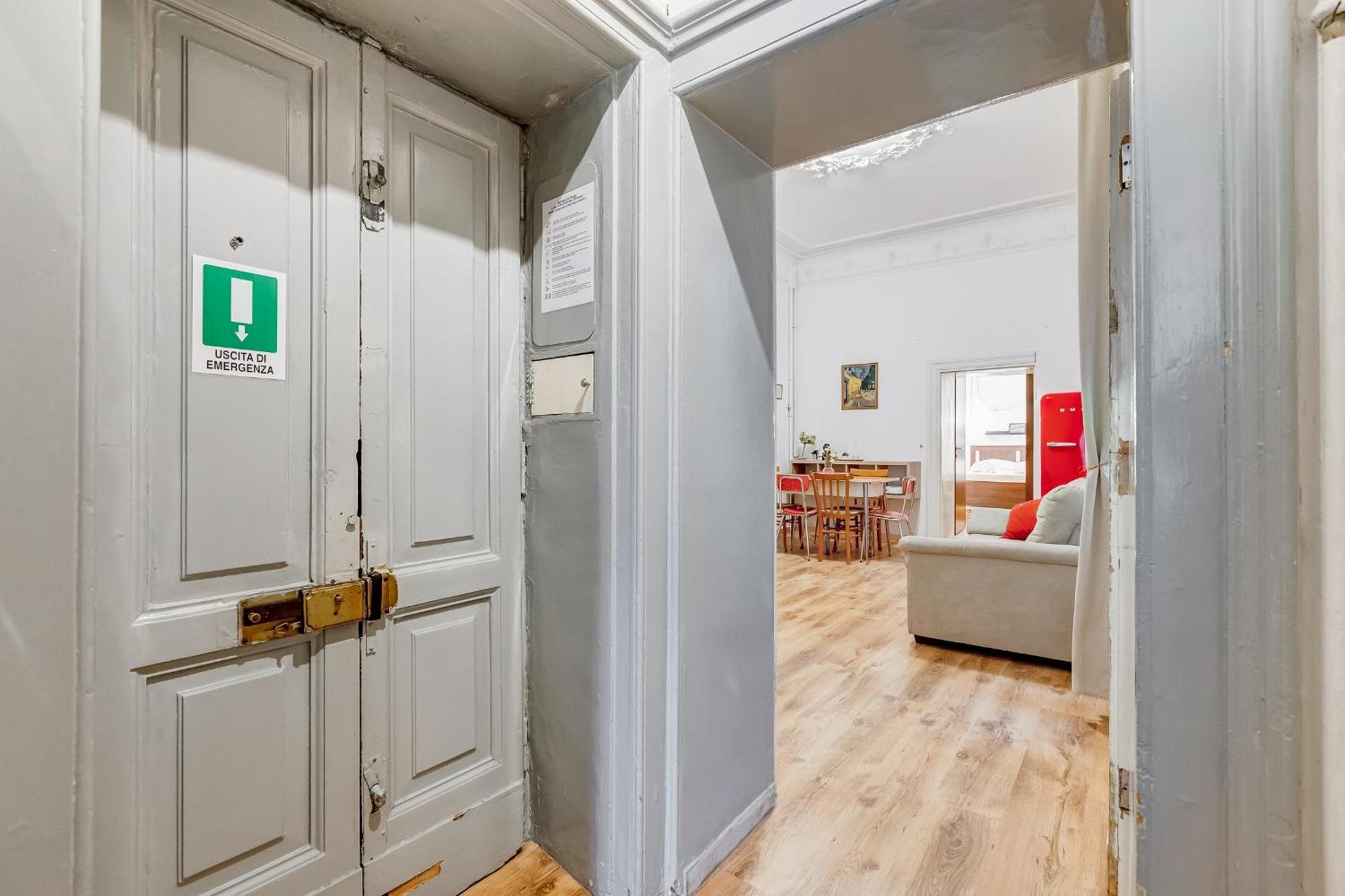 Relais Rome - Opera House Apartment Екстериор снимка